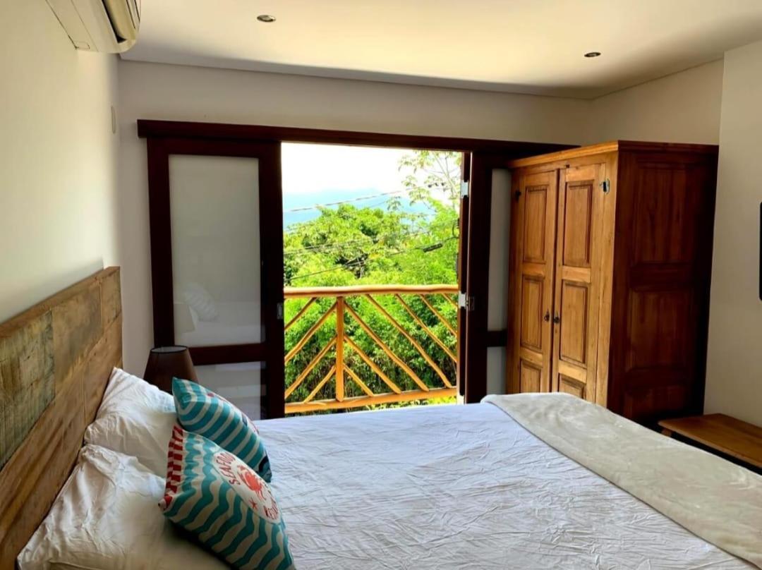 Residencia Em Condom, 1 Ou 2 Suites, Vista Para O Mar, Praia Do Curral, Ilhabela Eksteriør billede